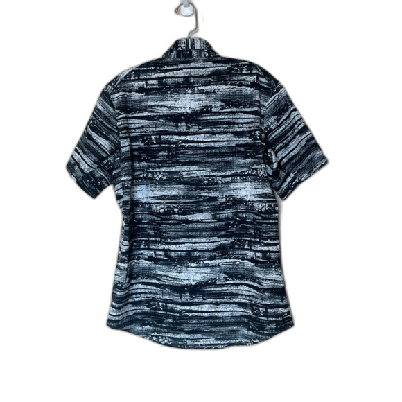 Men's Lululemon Airing Easy Short Sleeve Button Up Shirt Small Blk/White - Picture 3 of 9